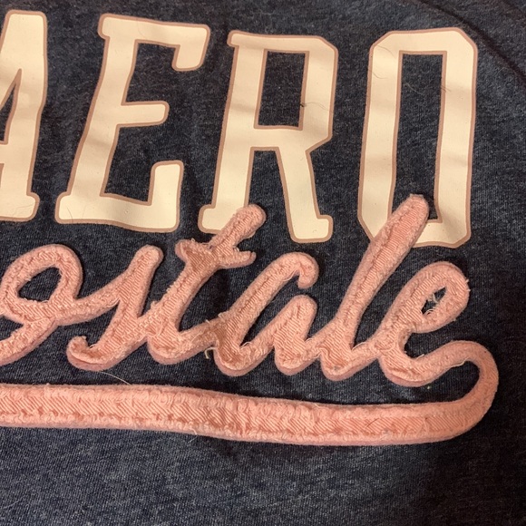 small pink and blue aéropostale tee - short sleeve - Picture 2 of 3